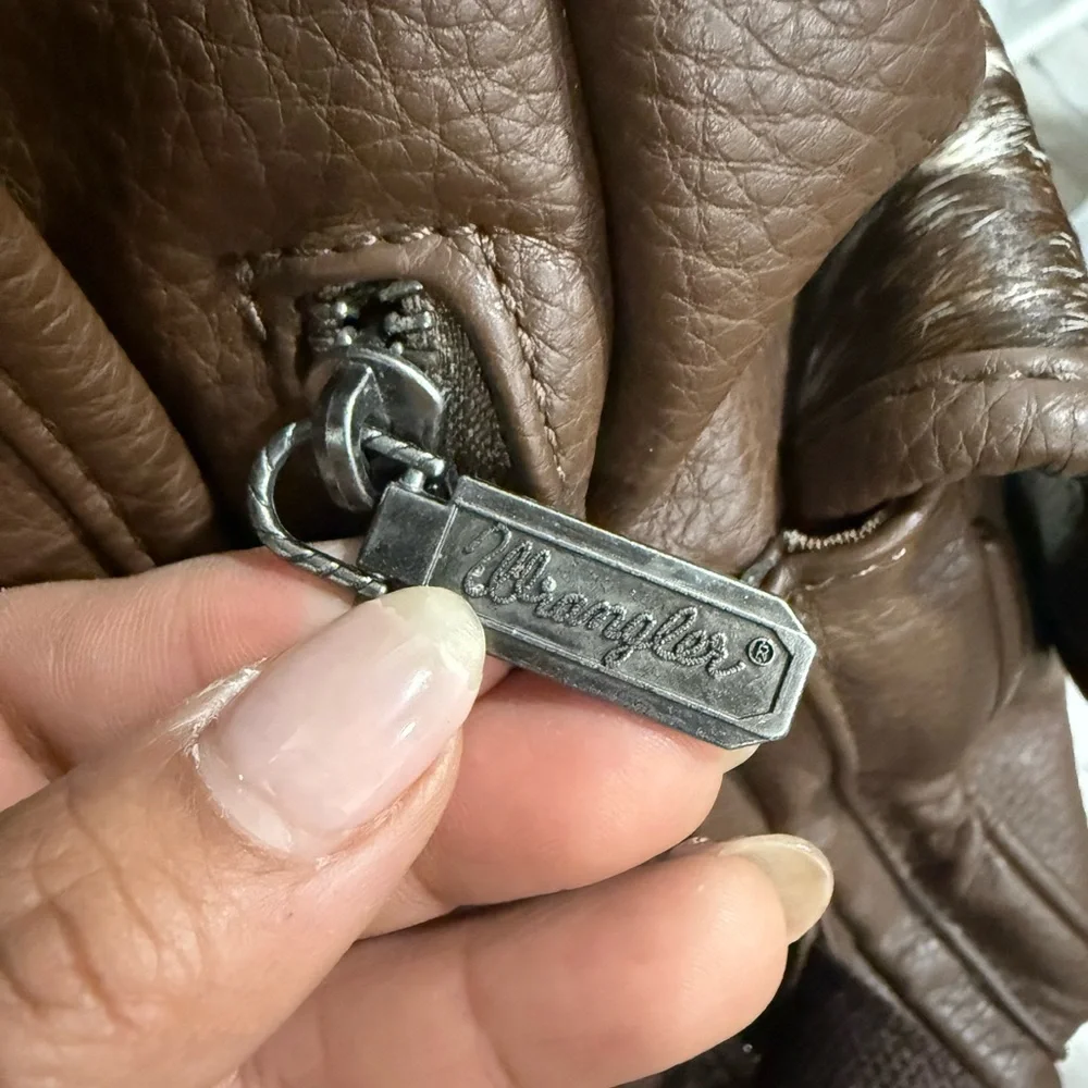Wrangler Leather Backpack - Picture 10 of 14